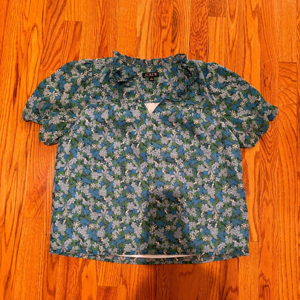 J. Crew blue and green floral short sleeve blouse with front keyhole closure